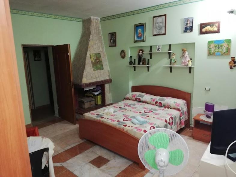 La Casa In Campagna Di Ottavia Alezio Εξωτερικό φωτογραφία