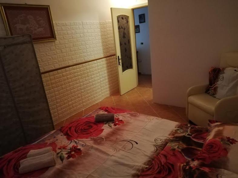 La Casa In Campagna Di Ottavia Alezio Εξωτερικό φωτογραφία